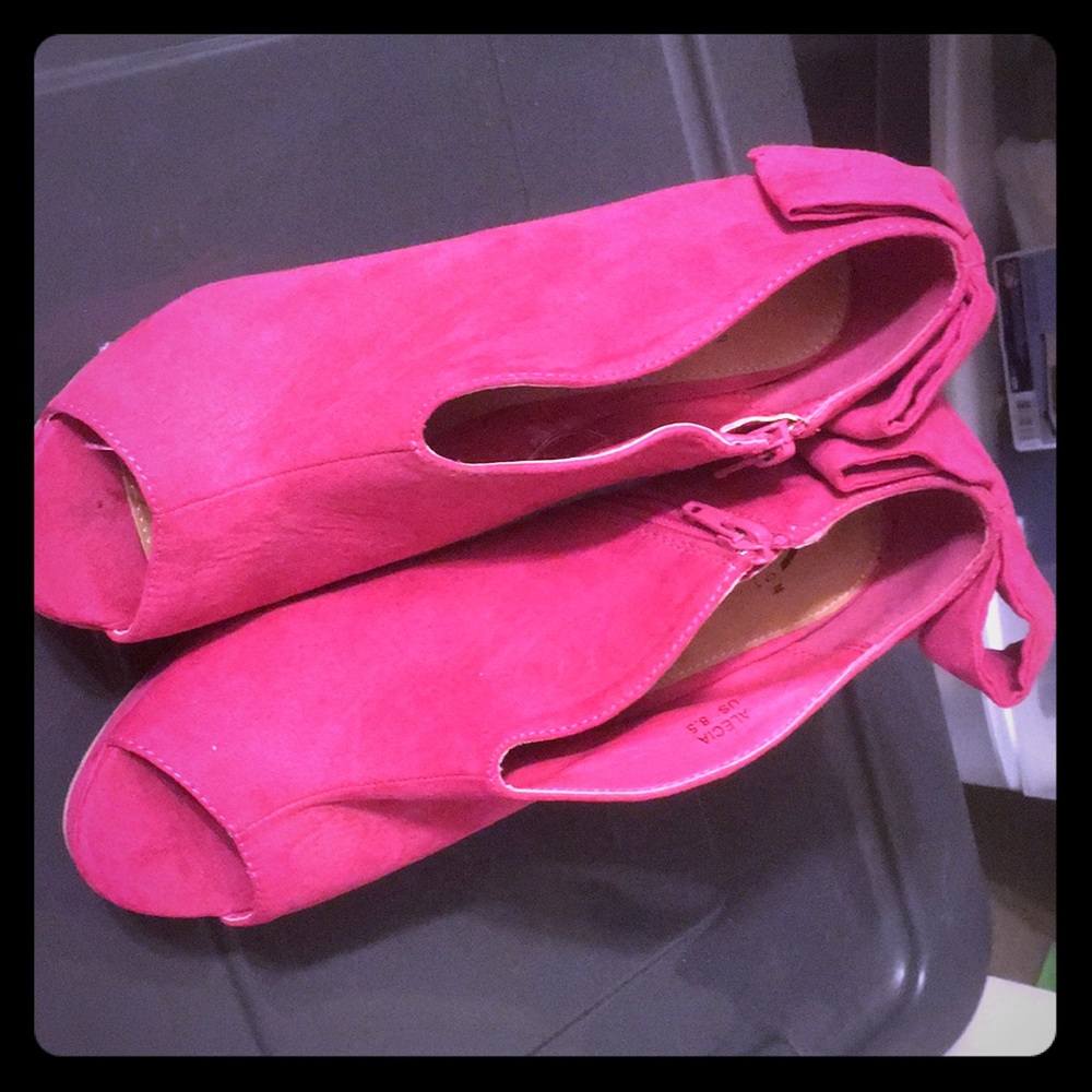 Madison heels with bows